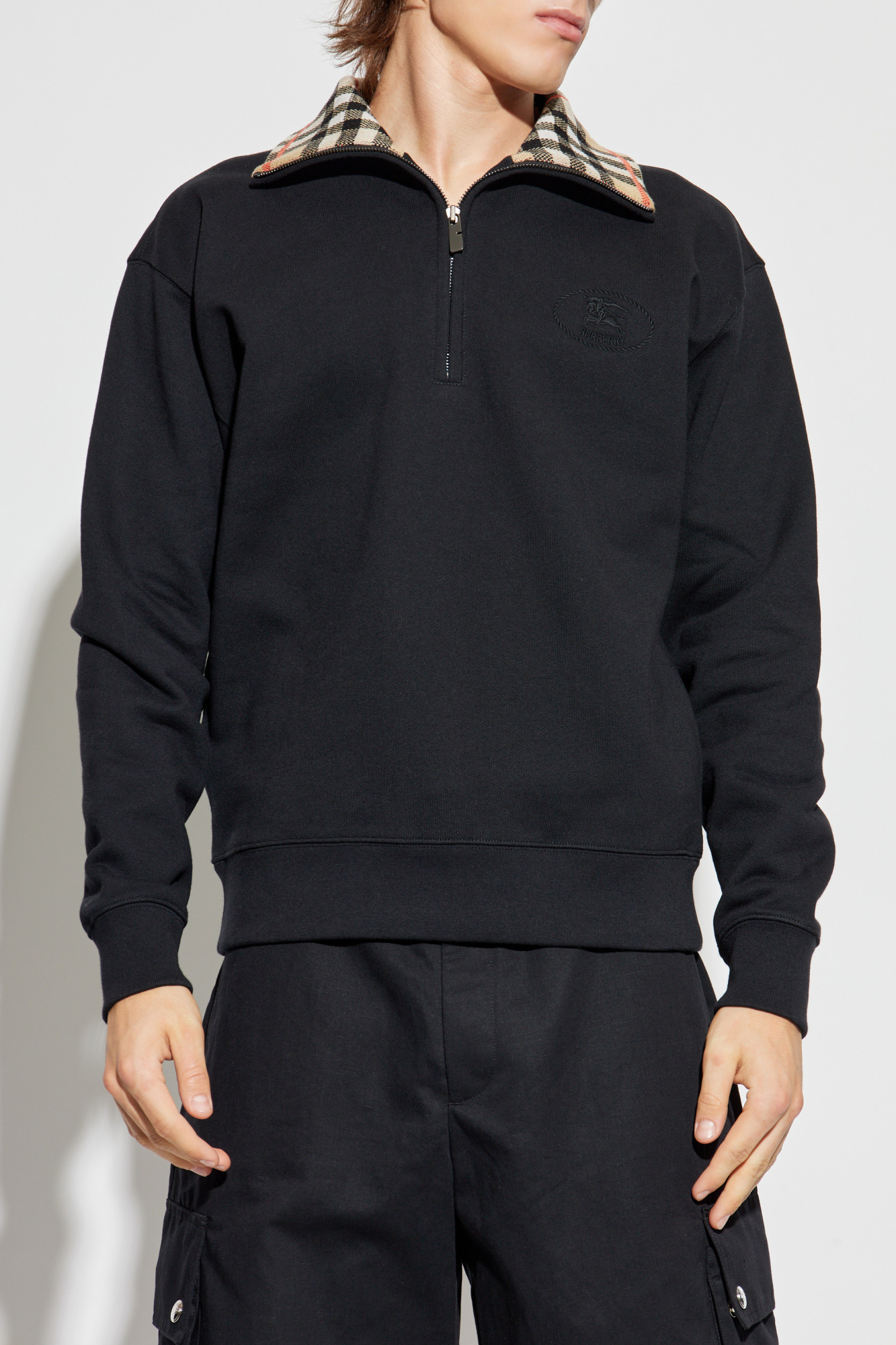 BURBERRY　20年 Black Sweatshirt with embroidered logo Burberry - Vitkac AS